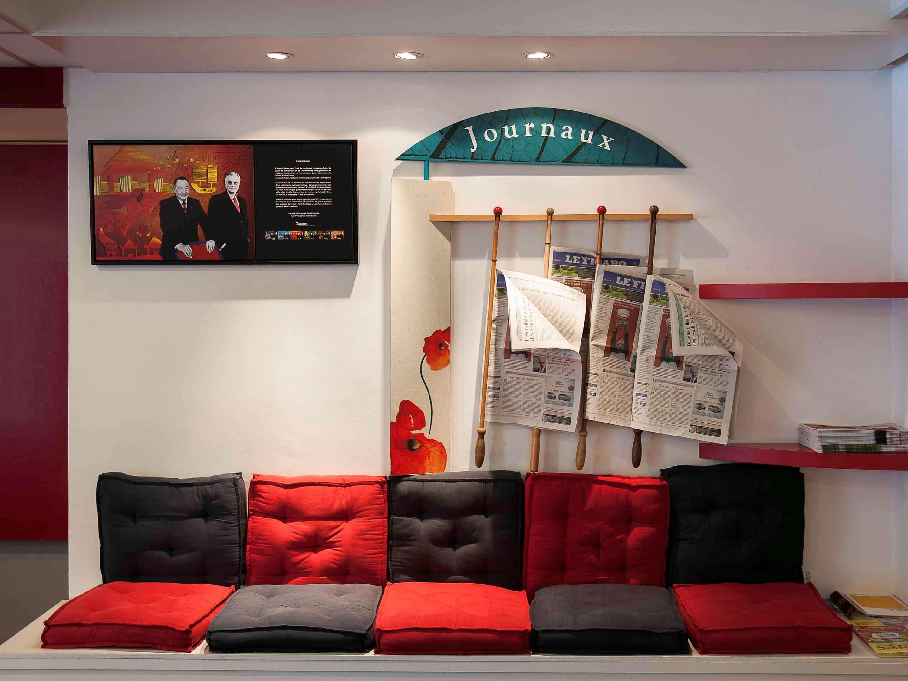 B&B Hotel Orleans Nord Saran Exteriér fotografie