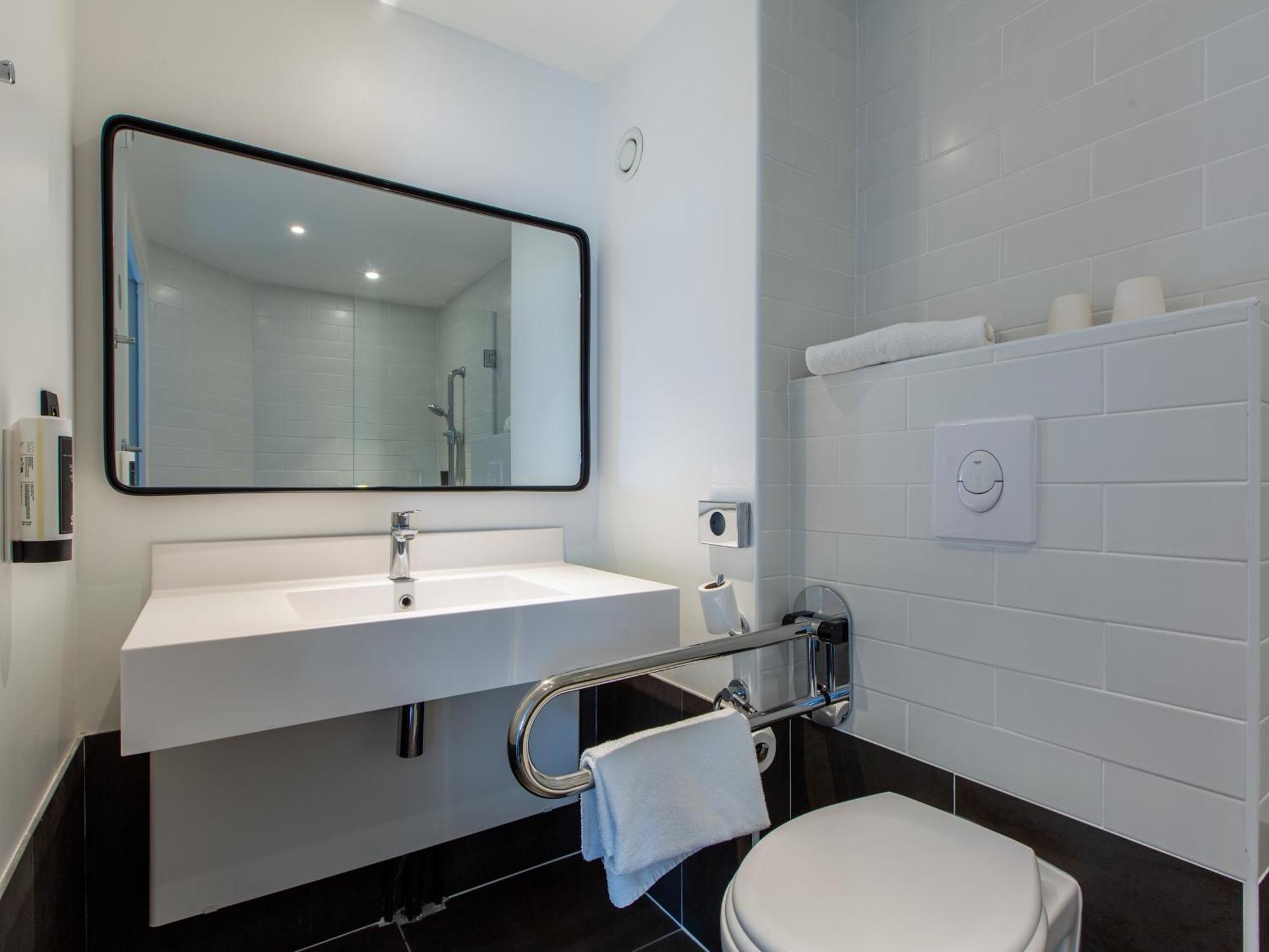 B&B Hotel Orleans Nord Saran Exteriér fotografie