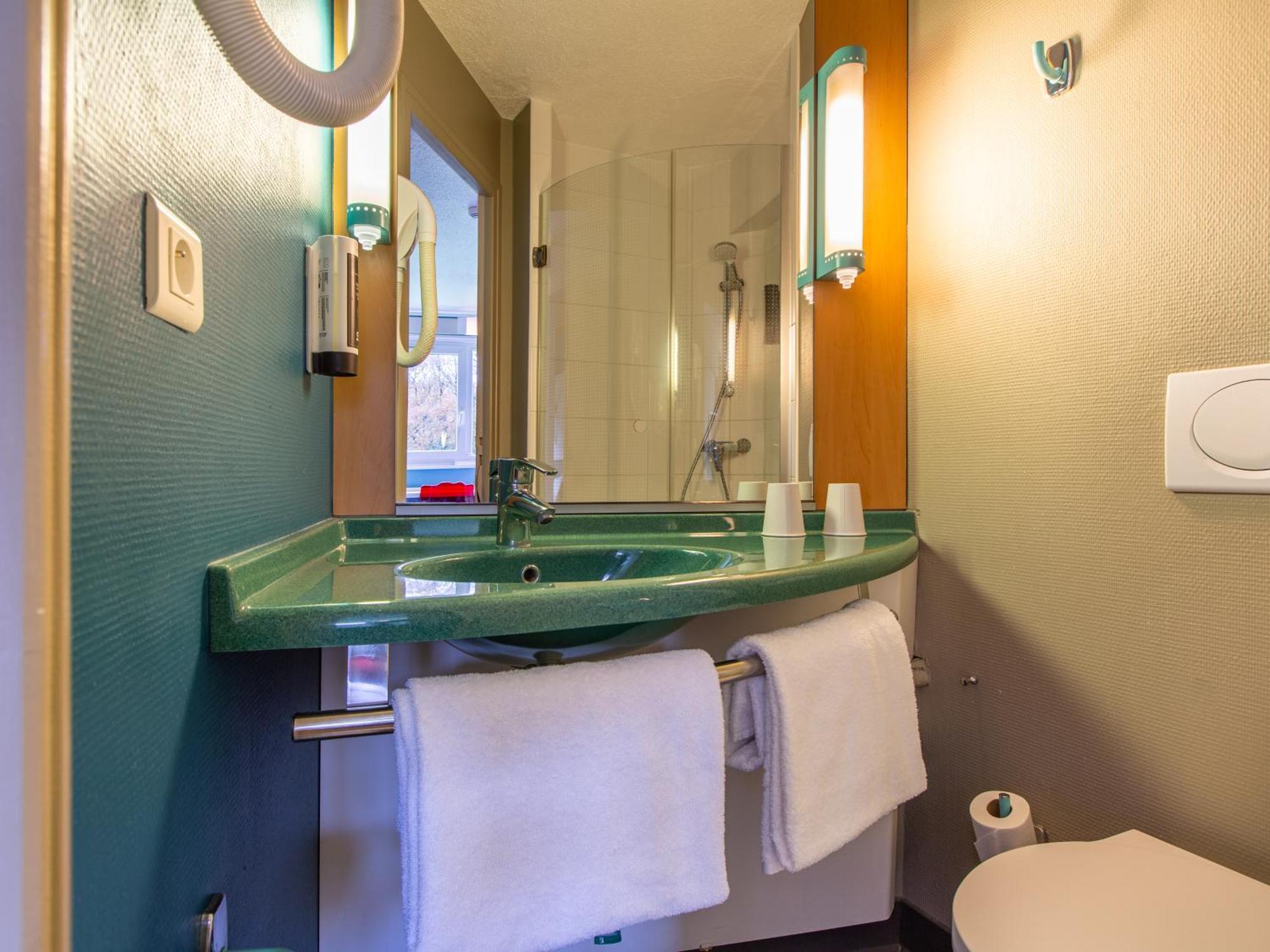 B&B Hotel Orleans Nord Saran Exteriér fotografie